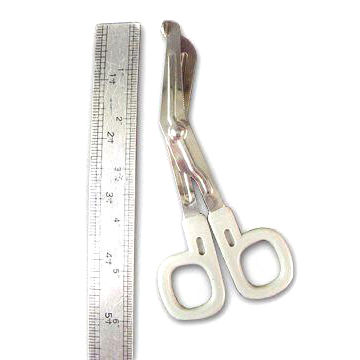 Stainless Steel Bandage Scissor with Serrated Edge